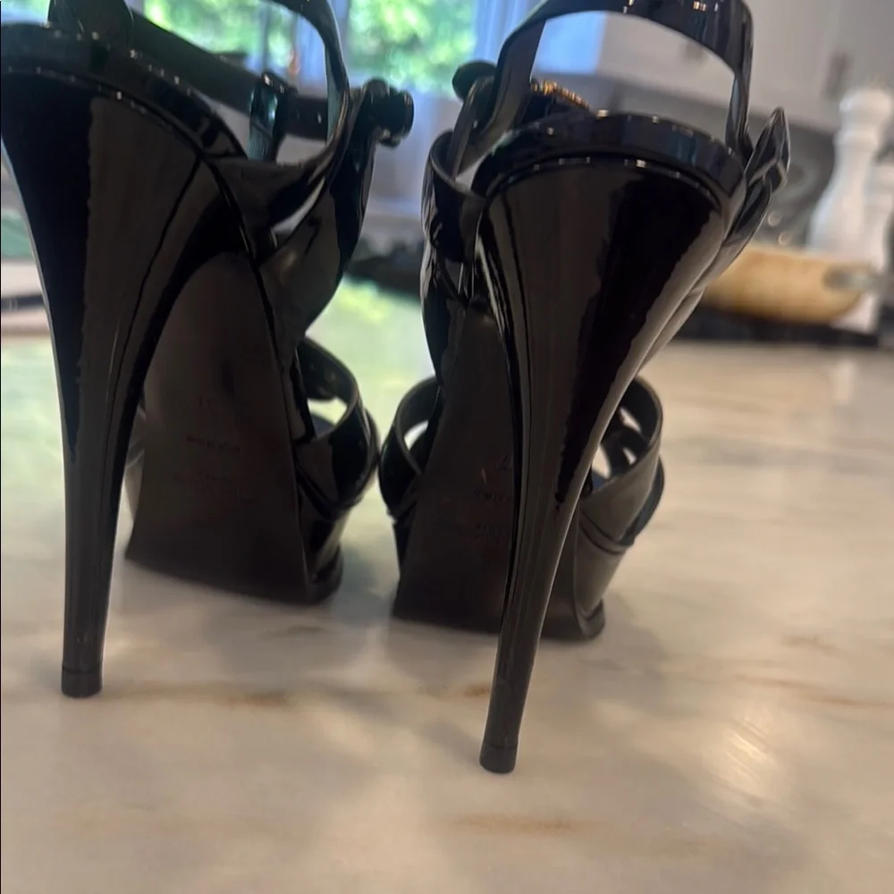 Saint Laurent Black Patent Leather Platform T-Strap Tribute Sandals - Picture 6 of 9